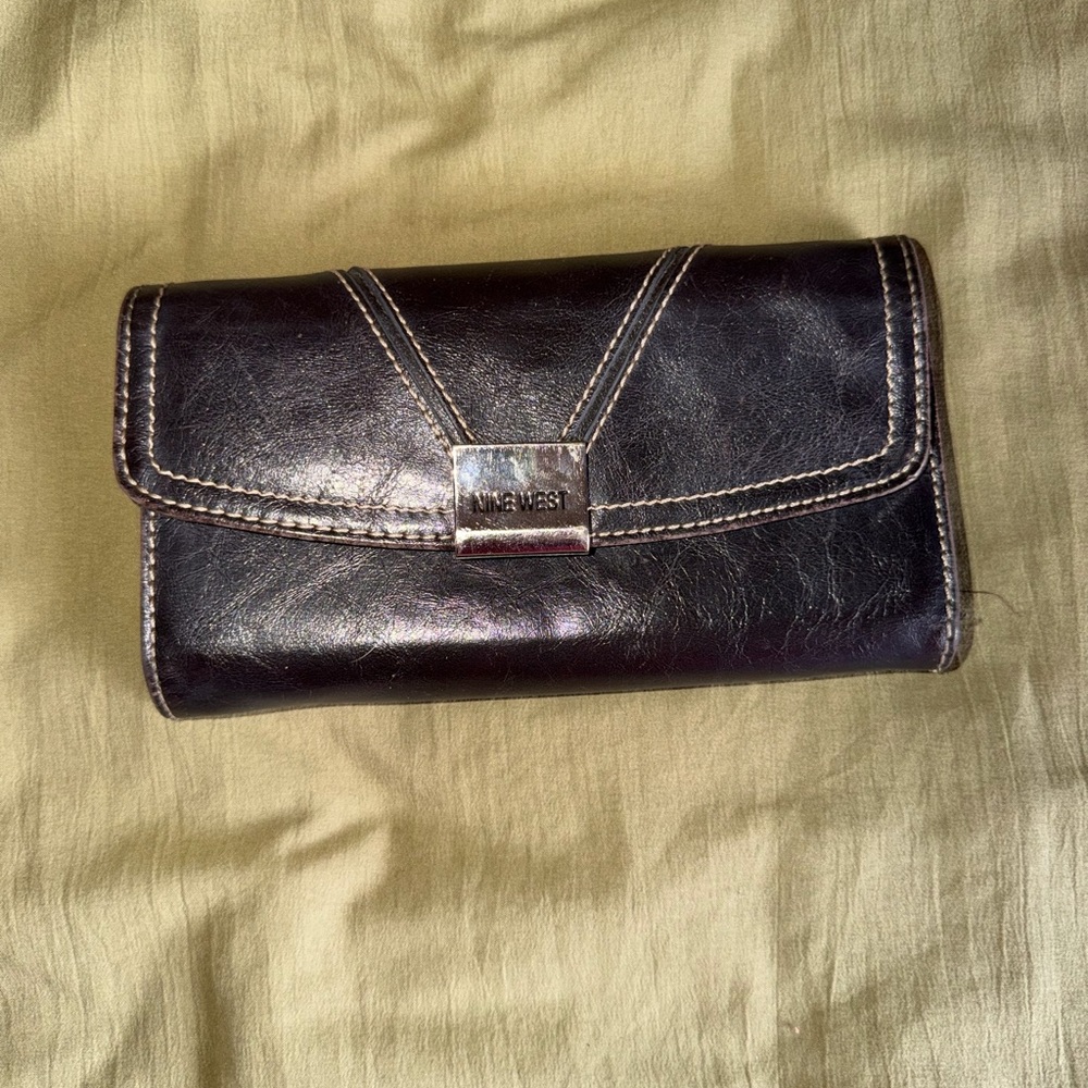 Nine West Metallic Black Wallet